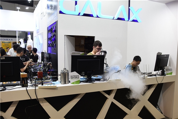 HOF 5GHzڴ棫1TB SSDӰƷ