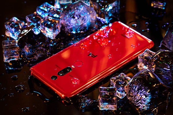 ֻȦݻ磡ΪMateRSʱפǡ˹