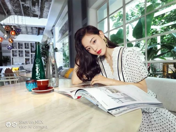 vivo NEX۸񹫲콢4998Ԫ