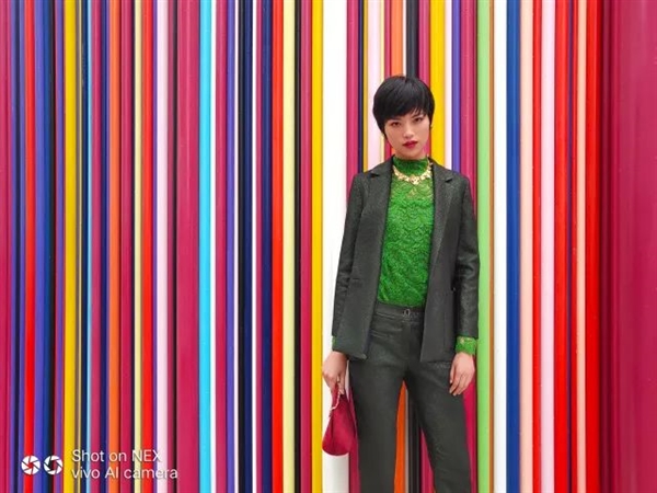 vivo NEX۸񹫲콢4998Ԫ