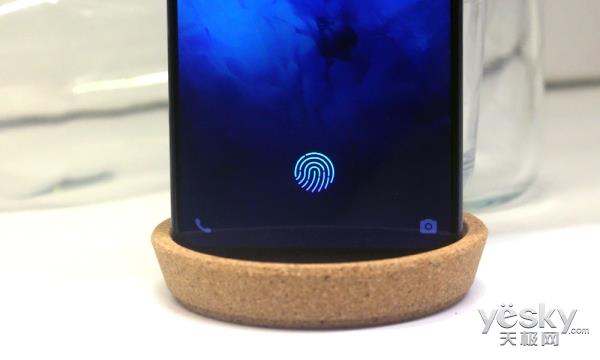 vivo NEX旗舰版上手:全屏AI领先未来至少一年