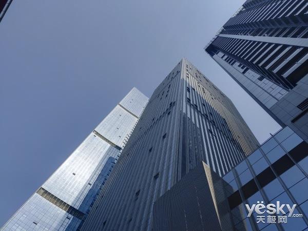 vivo NEX旗舰版上手:全屏AI领先未来至少一年