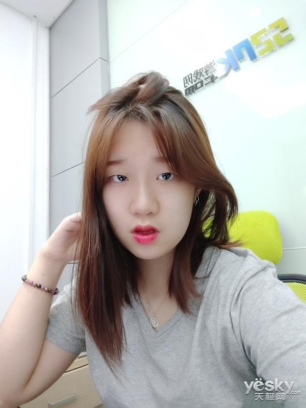 vivo NEX旗舰版上手:全屏AI领先未来至少一年