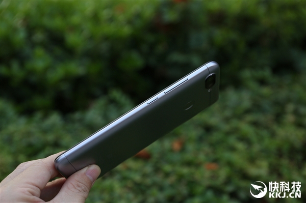 �׿�12nm�Ƴ�ǧԪ����799Ԫ����6����ͼ��