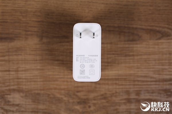 3999Ԫ����ҫMagicBook�����濪��ͼ�ͣ���������+����ռ