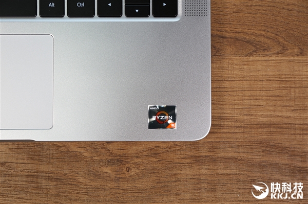 3999Ԫ����ҫMagicBook�����濪��ͼ�ͣ���������+����ռ