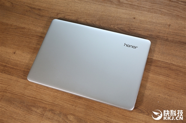 3999Ԫ����ҫMagicBook�����濪��ͼ�ͣ���������+����ռ