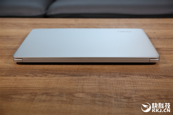 3999Ԫ����ҫMagicBook�����濪��ͼ�ͣ���������+����ռ