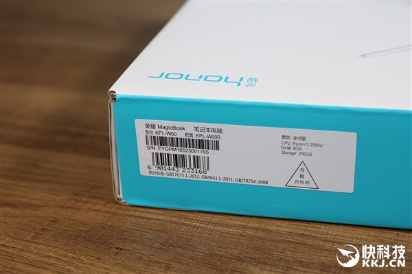 3999Ԫ����ҫMagicBook�����濪��ͼ�ͣ���������+����ռ