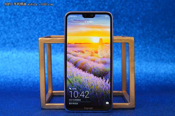 荣耀9i上手:有颜有范的千元实力派