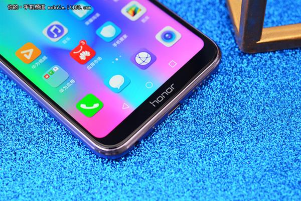 荣耀9i上手:有颜有范的千元实力派