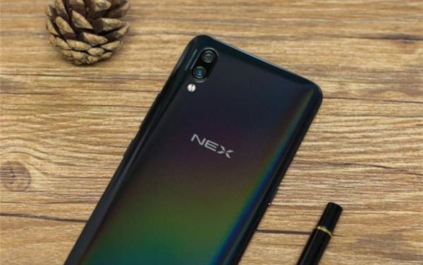 ȫ���������߸��� vivo NEX����ƾ���