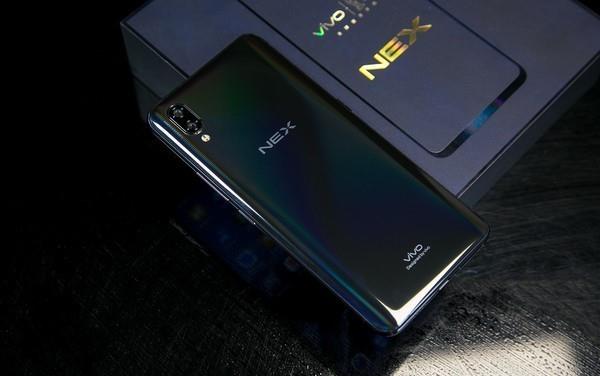 ȫ���������߸��� vivo NEX����ƾ���