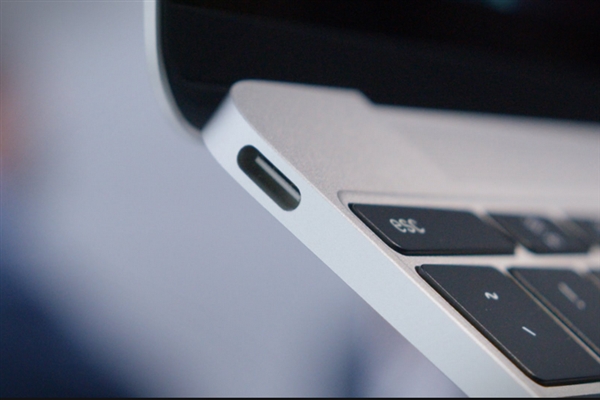 Realtekչʾ���һUSB-C��չ�룺���ֽӿڻ�������