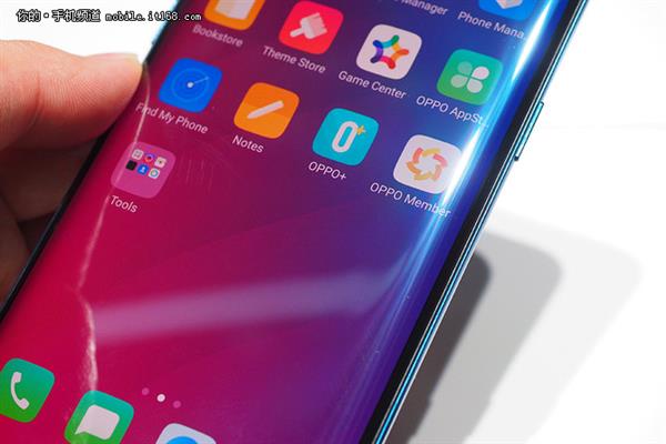 ��һ���޿���Ļ OPPO Find X������Щ�Ľ�