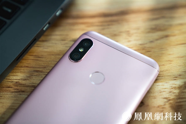 ǧԪ�ۼۣ�����6 Pro���ͼ 5.84��ȫ����+����625