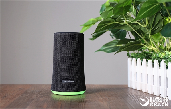 360�Ȼ����� Soundcore Flareȼ���������俪��ͼ��