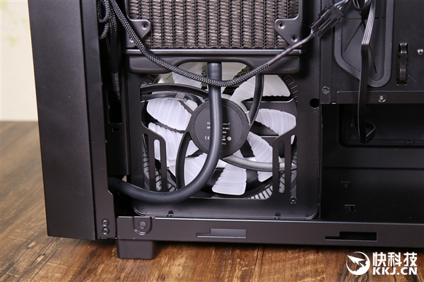 3��ֻ�����+RGB��Ч ��ҷ籩�·��ۻ���ͼ��