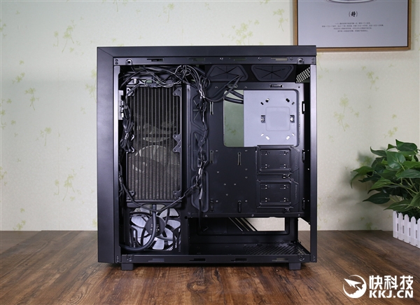 3��ֻ�����+RGB��Ч ��ҷ籩�·��ۻ���ͼ��