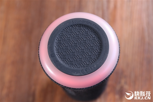 360�Ȼ����� Soundcore Flareȼ���������俪��ͼ��