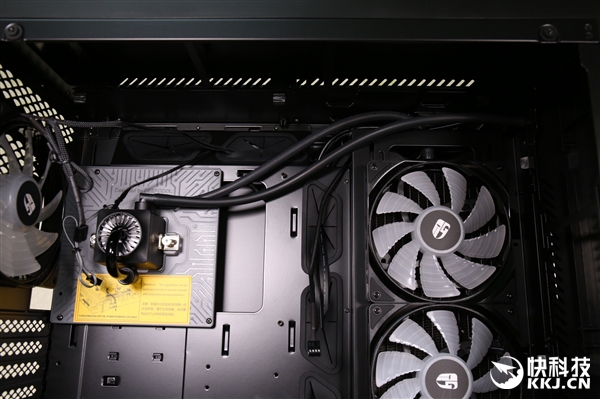 3��ֻ�����+RGB��Ч ��ҷ籩�·��ۻ���ͼ��