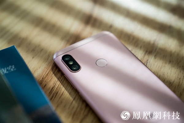 ǧԪ�ۼۣ�����6 Pro���ͼ 5.84��ȫ����+����625