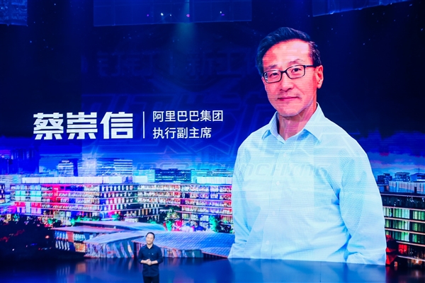 700����ҵ�����ã�����������У�� �ٽ���ҵ��ƽ