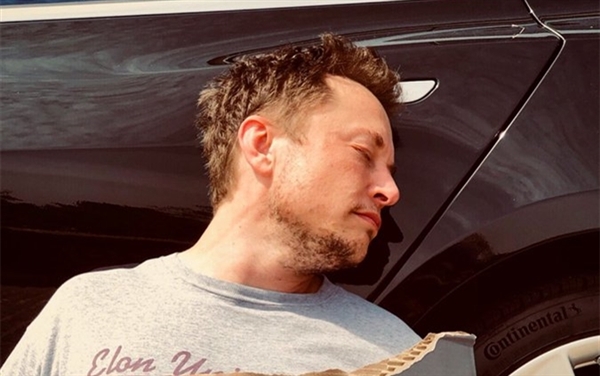 ��˹�����ܰ�ѧ���� Ϊ��Ů�ṩ���ͽ���