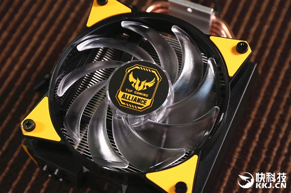 MasterAir MA410M TUF Gaming Editionɢ����ͼ��