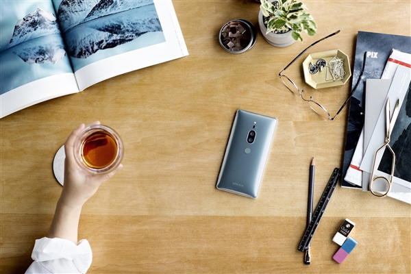 ����Xperia XZ2 Premium̨�漴�����У��۸�7��5�չ���