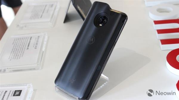 ȫ���׿�5G�����ֻ� Moto Z3���ͼ��