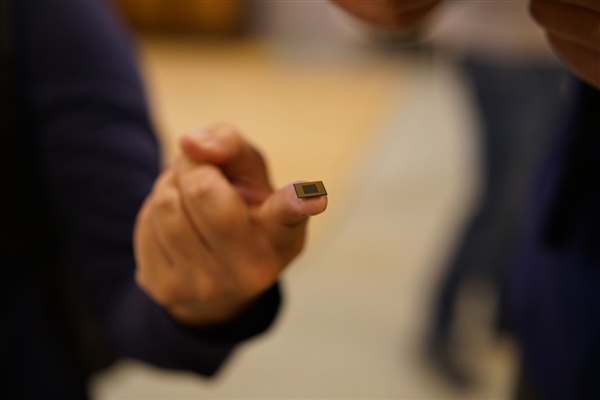 ����6����Ԫ ARM�չ���������ͷ����������