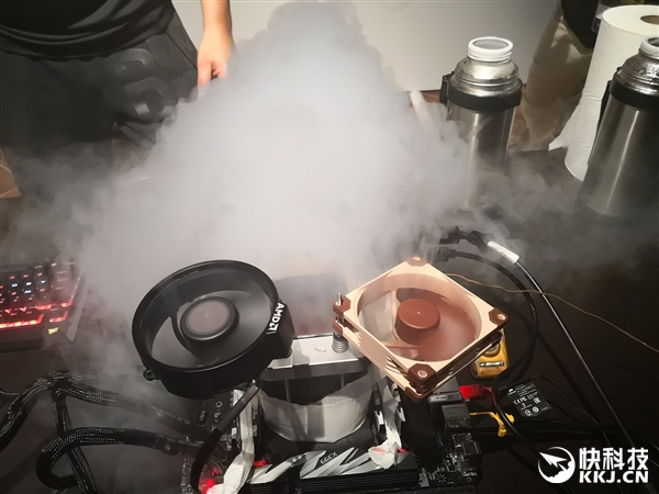 32����64�߳�13999Ԫ��AMD����¼�߳�˺���߶���Ԥ��