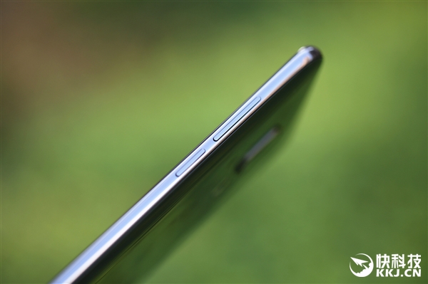 �����ָ���ֻ�������16th Plus����ͼ��