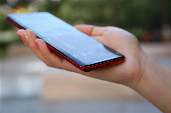 12999Ԫ����Ӣ�û�Ϊ��Ϊ�����򵥣����ػ�Ϊ��ʱ�����ǰ������