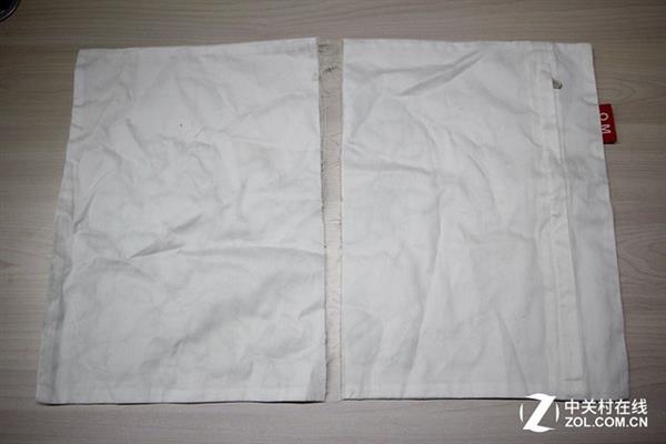 拼多多上9.9元购买蓝月亮洗衣液:效果是这样