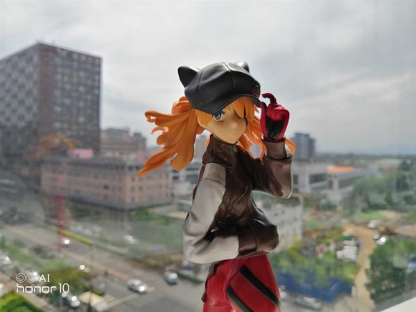 ��ҫ10 GT 8/6GB�Աȣ����ڴ��ܴ������������