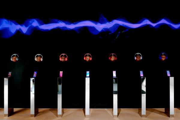 ȫ��ڶ���OPPO�����콢���仧���� ������������ʵ��