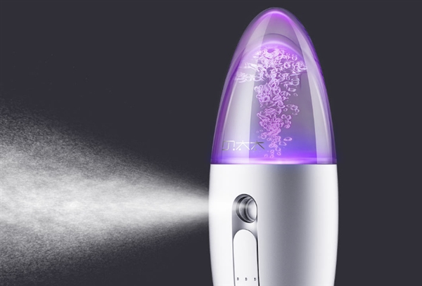 С���ڳ����߳�������ˮ�ǣ���ء�Ԫ����Ů��