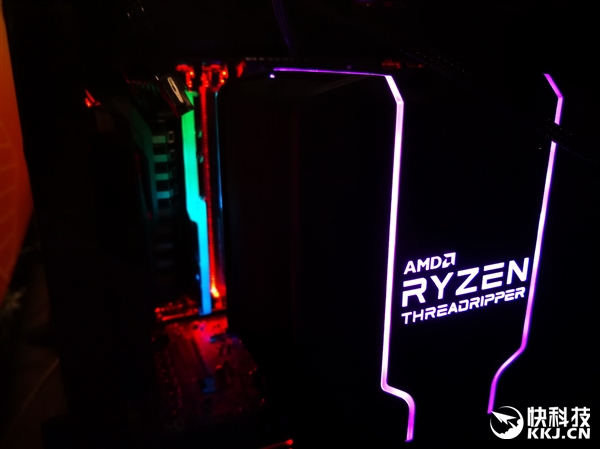 ������������˺���߶���ר�÷���ɢ��������Ӧ��400W