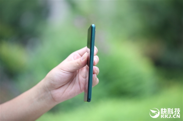 С��MIX 2S���ɫ����ͼ�ͣ���Ȼ��ʯɫ��