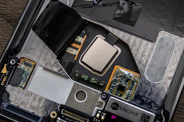 2698Ԫ��ֵ������16th��Ȳ�⣺ͭ��ɢ��+˫���п�