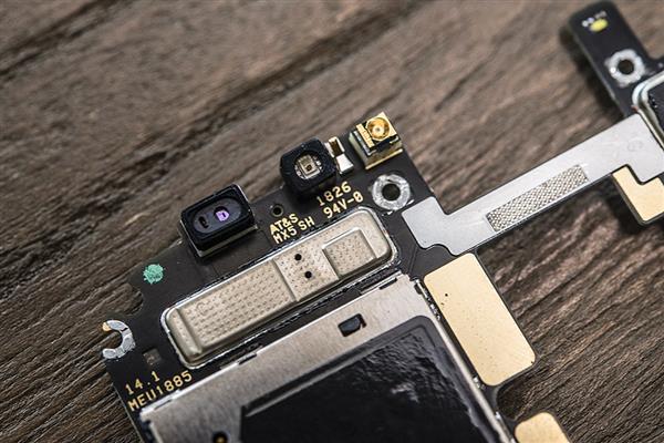 2698Ԫ��ֵ������16th��Ȳ�⣺ͭ��ɢ��+˫���п�