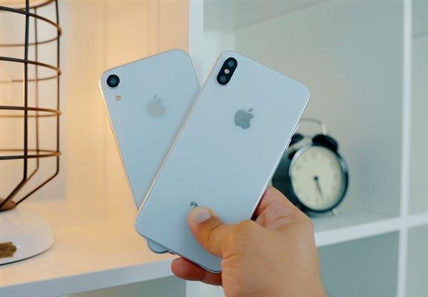 6.1/6.5Ӣ��iPhone��ģ���֣���ǰ����һ��
