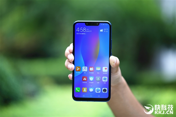 �׷�12nm����710����Ϊnova 3iͼ�ͣ�������