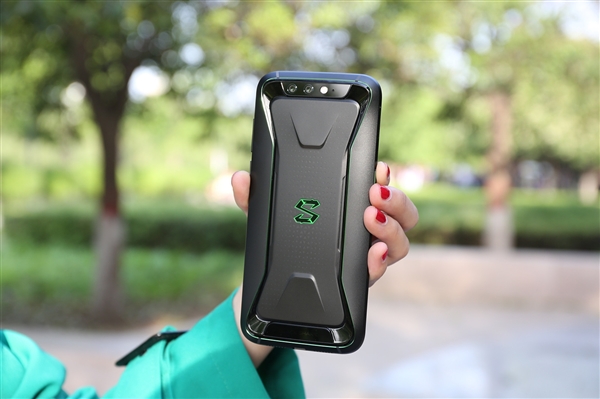 ������Ϸ�ֻ���׿8.1���£�ȫ��LOGO��Ч������AI���