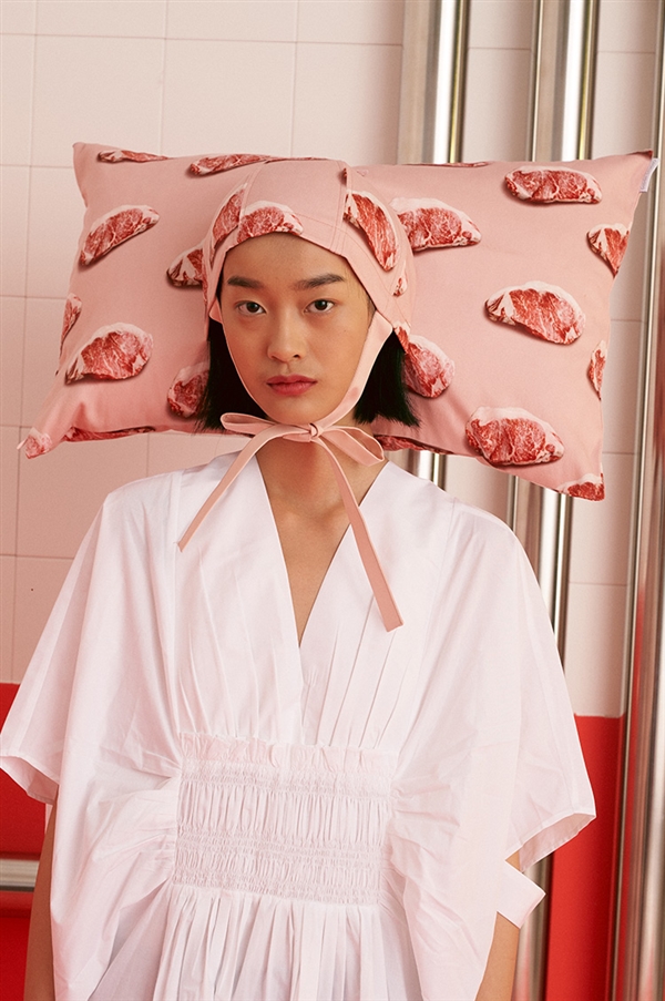 ǧ����һ�أ��Ա�����ڽ�Я�й�TOP20���ʦ��������