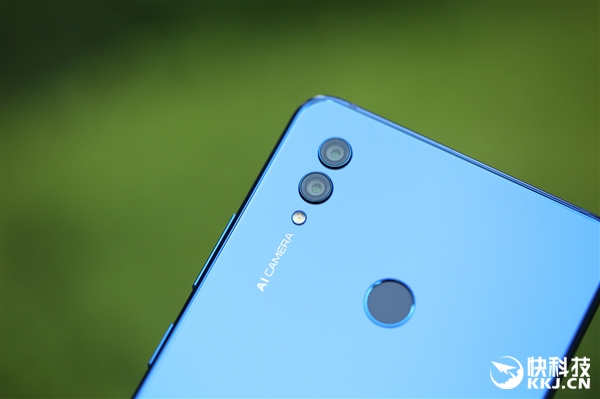 ����˫Turbo����+Һ��ɢ�� ��ҫNote 10ͼ��