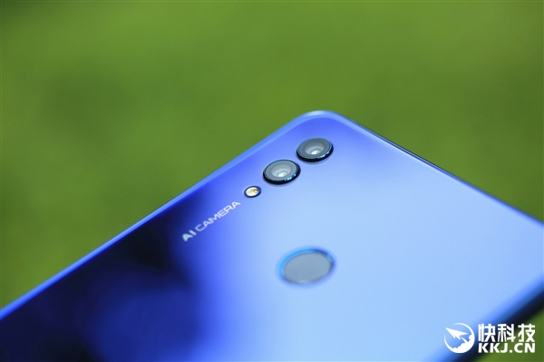 ����˫Turbo����+Һ��ɢ�� ��ҫNote 10ͼ��