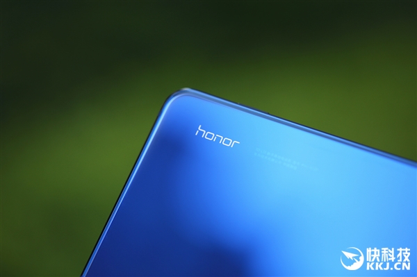 ����˫Turbo����+Һ��ɢ�� ��ҫNote 10ͼ��